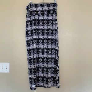 Long skirt from kohl’s size medium.